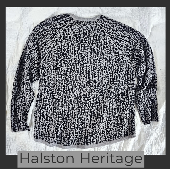 Halston Heritage - Cashmere Blend Black & Gray Pattern Sweater with Pockets - Picture 2 of 4